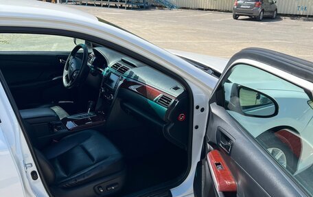 Toyota Camry, 2013 год, 2 000 000 рублей, 2 фотография