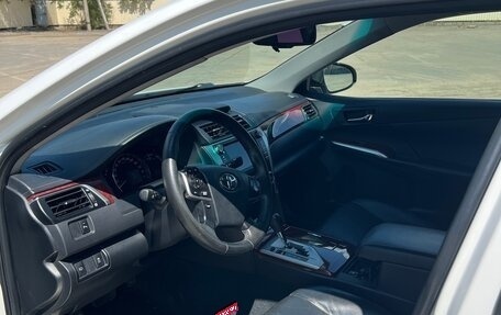 Toyota Camry, 2013 год, 2 000 000 рублей, 6 фотография