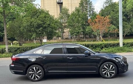 Volkswagen Passat B8 рестайлинг, 2022 год, 2 320 000 рублей, 7 фотография