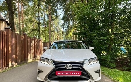 Lexus ES VII, 2015 год, 2 400 000 рублей, 15 фотография
