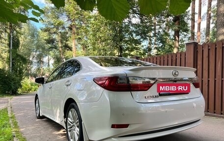 Lexus ES VII, 2015 год, 2 400 000 рублей, 20 фотография