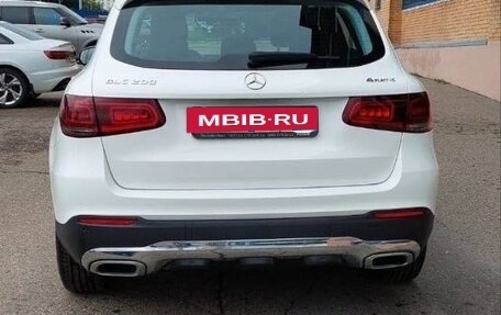 Mercedes-Benz GLC, 2019 год, 3 800 000 рублей, 4 фотография