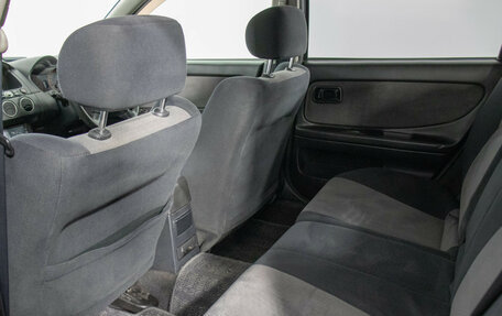 Nissan Avenir II, 2005 год, 334 000 рублей, 11 фотография
