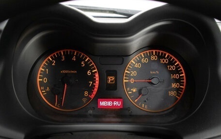 Nissan Avenir II, 2005 год, 334 000 рублей, 12 фотография