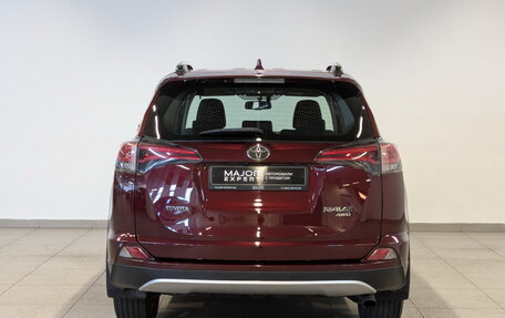 Toyota RAV4, 2017 год, 2 400 000 рублей, 6 фотография