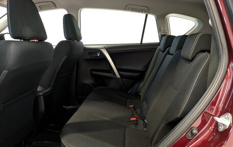 Toyota RAV4, 2017 год, 2 400 000 рублей, 27 фотография