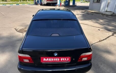 BMW 5 серия, 2000 год, 750 000 рублей, 24 фотография