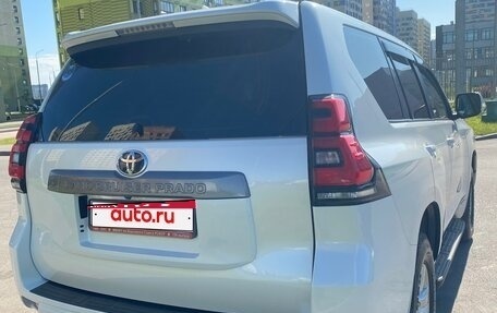 Toyota Land Cruiser Prado 150 рестайлинг 2, 2021 год, 6 500 000 рублей, 4 фотография