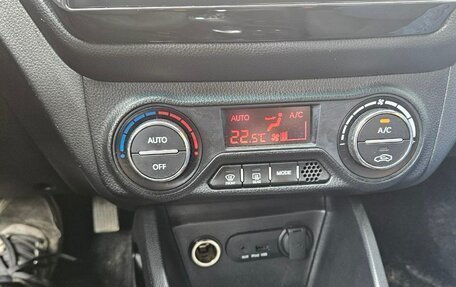 KIA Rio III рестайлинг, 2014 год, 800 000 рублей, 14 фотография