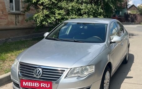 Volkswagen Passat B6, 2006 год, 740 000 рублей, 2 фотография