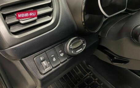 KIA Rio III рестайлинг, 2016 год, 964 000 рублей, 15 фотография
