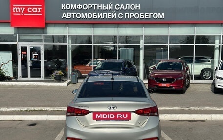 Hyundai Solaris II рестайлинг, 2018 год, 1 190 000 рублей, 5 фотография