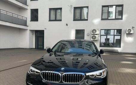 BMW 5 серия, 2018 год, 3 200 000 рублей, 1 фотография