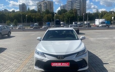 Toyota Camry, 2021 год, 3 400 000 рублей, 1 фотография