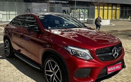 Mercedes-Benz GLE Coupe, 2017 год, 4 000 000 рублей, 1 фотография