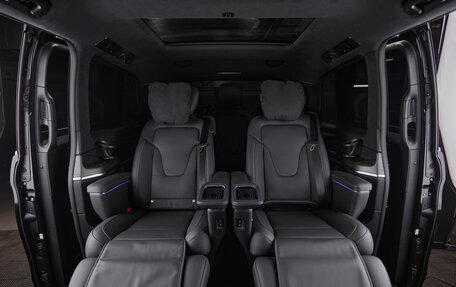 Mercedes-Benz V-Класс, 2025 год, 15 300 000 рублей, 23 фотография