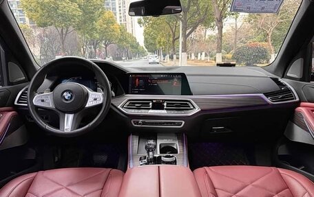 BMW X5, 2022 год, 5 750 000 рублей, 2 фотография