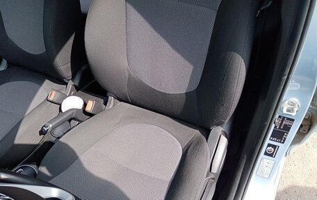 Hyundai Solaris II рестайлинг, 2013 год, 760 000 рублей, 32 фотография