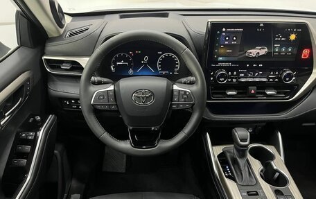 Toyota Highlander, 2025 год, 5 269 000 рублей, 10 фотография