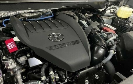 Toyota Highlander, 2025 год, 5 269 000 рублей, 24 фотография