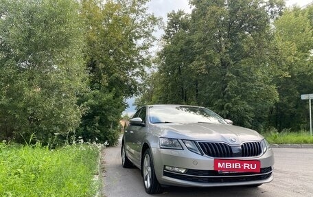 Skoda Octavia, 2017 год, 1 830 000 рублей, 3 фотография