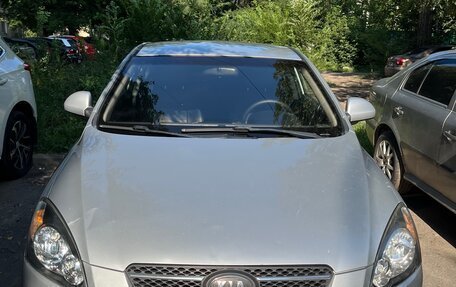 KIA cee'd I рестайлинг, 2009 год, 699 000 рублей, 2 фотография