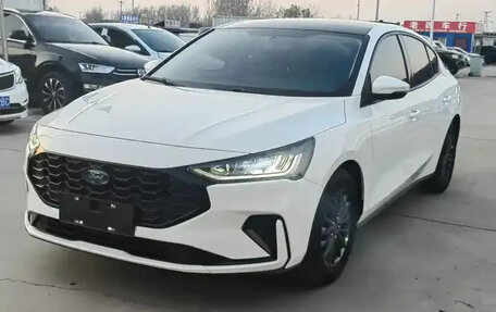Ford Focus IV, 2022 год, 1 593 000 рублей, 2 фотография