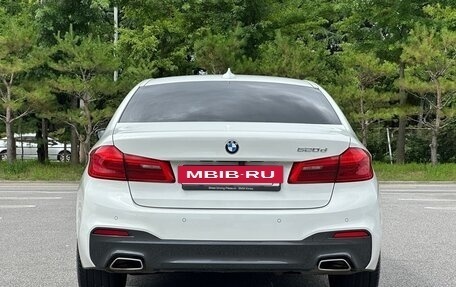 BMW 5 серия, 2022 год, 3 300 000 рублей, 4 фотография