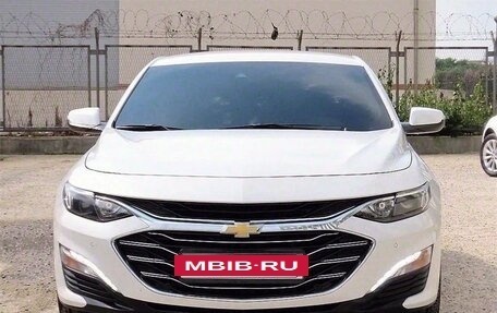 Chevrolet Malibu IX, 2022 год, 1 500 000 рублей, 3 фотография