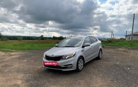 KIA Rio III рестайлинг, 2015 год, 970 000 рублей, 10 фотография