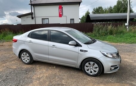 KIA Rio III рестайлинг, 2015 год, 970 000 рублей, 22 фотография