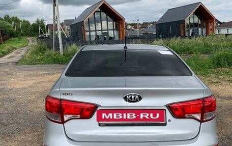 KIA Rio III рестайлинг, 2015 год, 970 000 рублей, 18 фотография