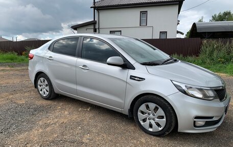 KIA Rio III рестайлинг, 2015 год, 970 000 рублей, 23 фотография