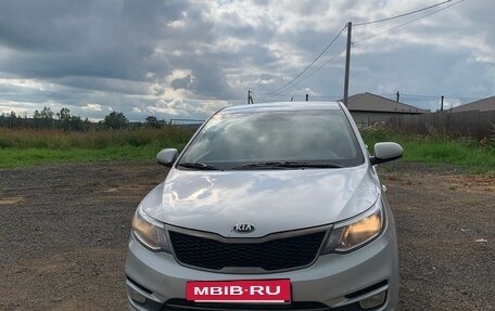 KIA Rio III рестайлинг, 2015 год, 970 000 рублей, 25 фотография