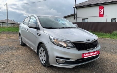KIA Rio III рестайлинг, 2015 год, 970 000 рублей, 24 фотография