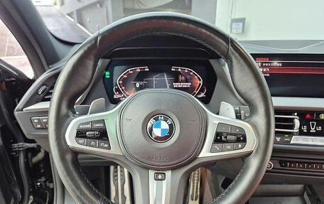 BMW 1 серия, 2022 год, 2 300 000 рублей, 6 фотография