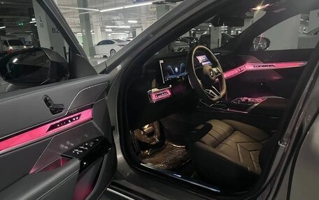 BMW 7 серия, 2025 год, 14 100 000 рублей, 8 фотография