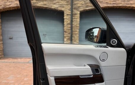 Land Rover Range Rover IV рестайлинг, 2015 год, 5 300 000 рублей, 11 фотография