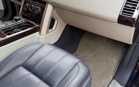 Land Rover Range Rover IV рестайлинг, 2015 год, 5 300 000 рублей, 15 фотография