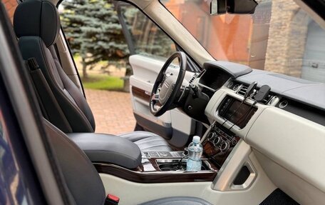 Land Rover Range Rover IV рестайлинг, 2015 год, 5 300 000 рублей, 14 фотография