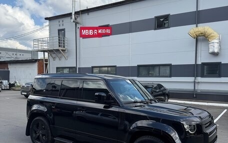 Land Rover Defender II, 2021 год, 8 900 000 рублей, 4 фотография
