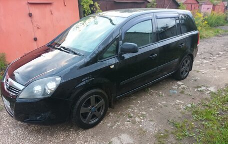 Opel Zafira B, 2010 год, 430 000 рублей, 3 фотография