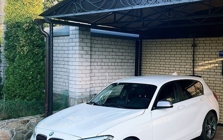 BMW 1 серия, 2018 год, 1 930 000 рублей, 5 фотография