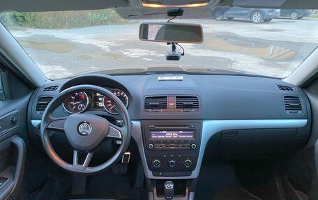 Skoda Yeti I рестайлинг, 2014 год, 1 250 000 рублей, 27 фотография