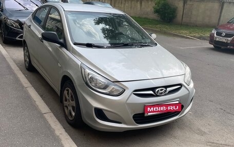 Hyundai Solaris II рестайлинг, 2014 год, 799 000 рублей, 2 фотография