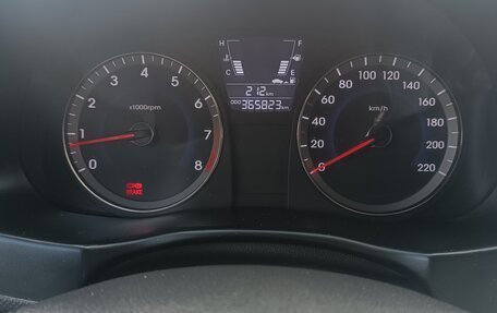 Hyundai Solaris II рестайлинг, 2011 год, 580 000 рублей, 11 фотография