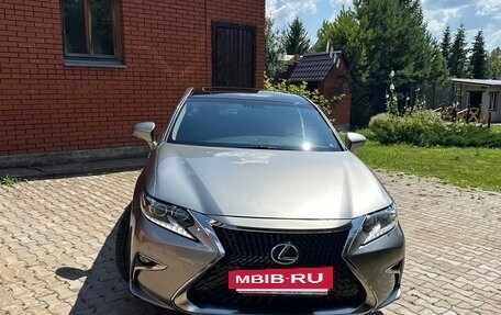 Lexus ES VII, 2016 год, 2 500 000 рублей, 3 фотография
