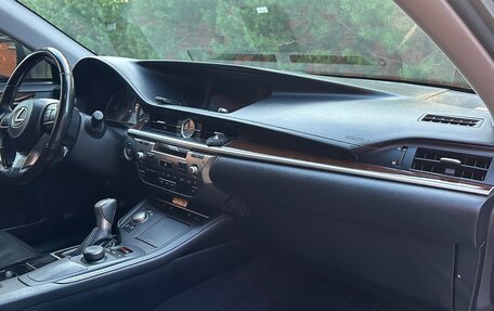 Lexus ES VII, 2016 год, 2 500 000 рублей, 17 фотография