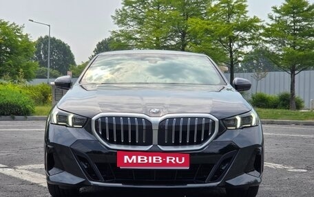 BMW 5 серия, 2024 год, 6 720 000 рублей, 3 фотография