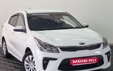 KIA Rio IV, 2018 год, 1 391 000 рублей, 3 фотография